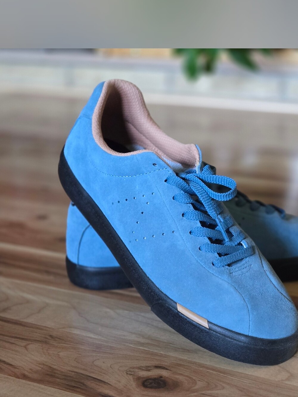 NM22 by New Balance Numeric